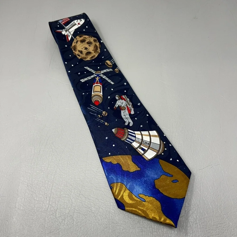 Vintage Museo Space Capsule Tie‎ Blue Space Walk USA Flag Hand Made in Korea